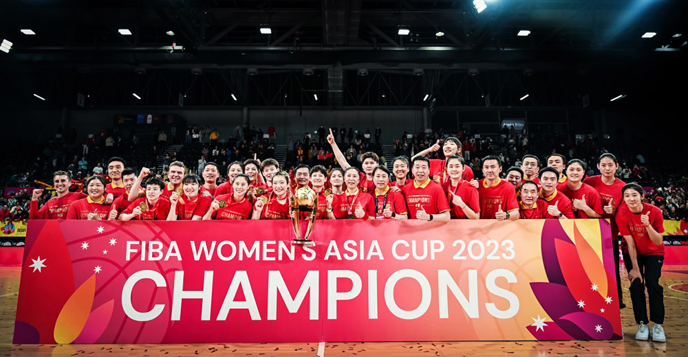 中國女子籃球隊在FIBA亞洲盃擊敗日本，12年來首次奪得賽事冠軍。（圖片：FIBA）