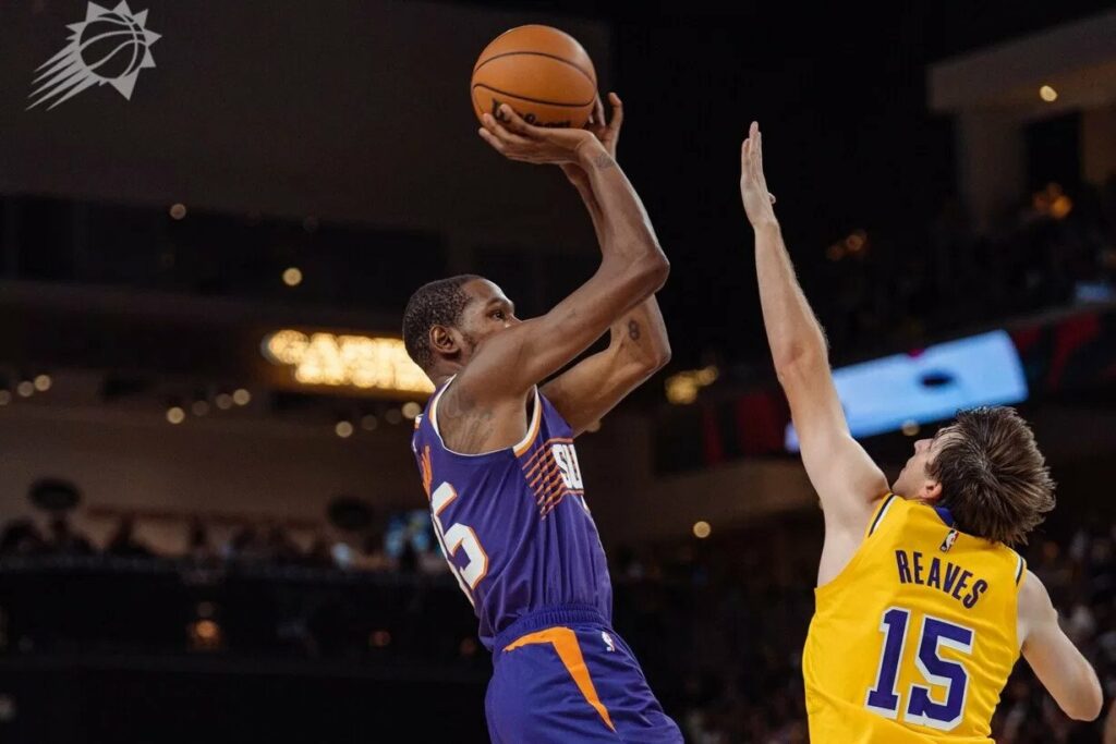 Kevin Durant Austin Reaves Suns Lakers